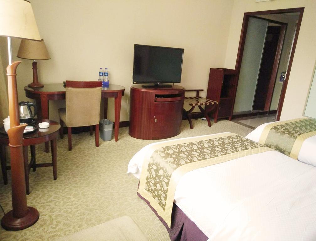 Guangzhou Nanfang Yiyuan Hotel Exteriör bild